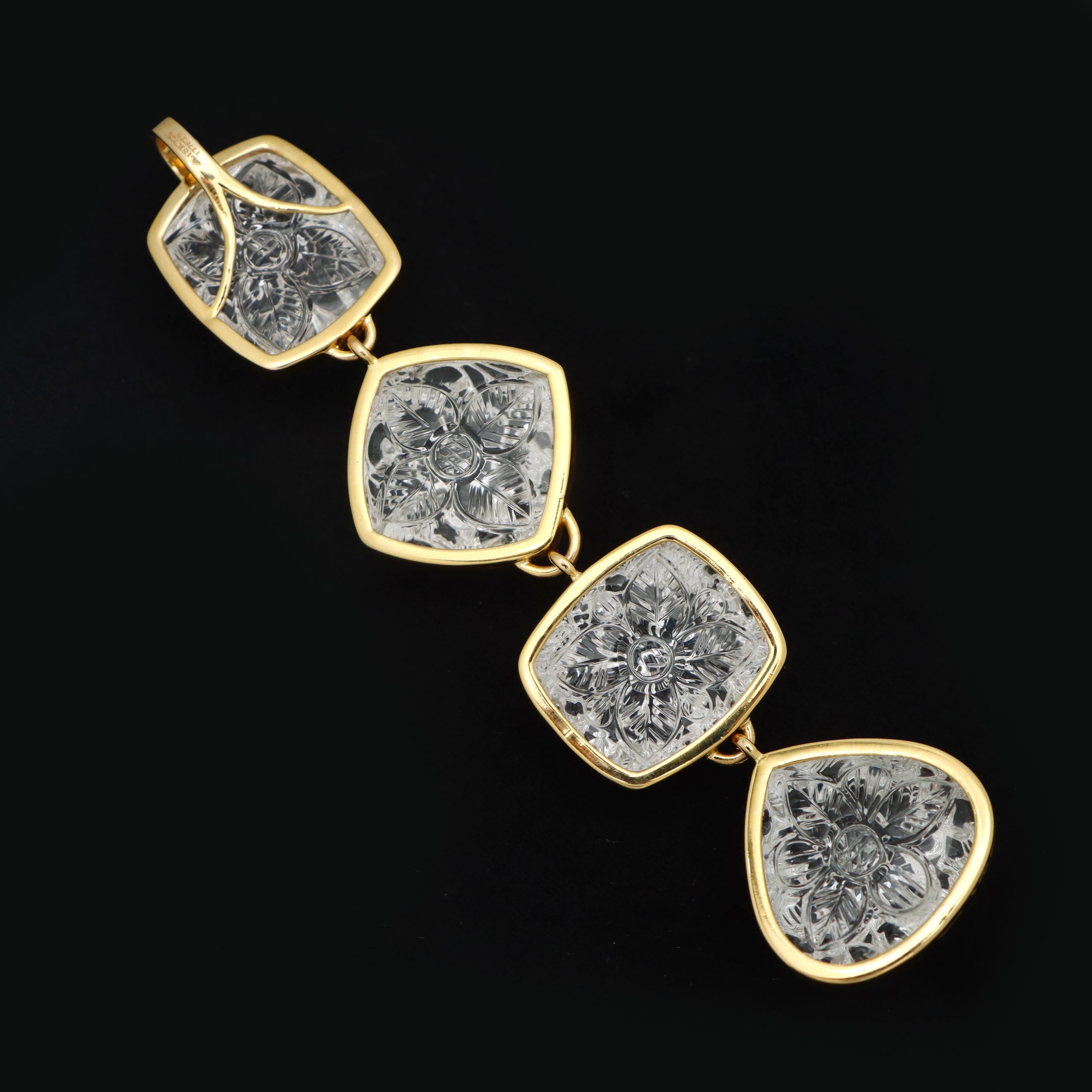 Natural Crystal Carving 18K gold pendant close-up detail - NFJSD-1595