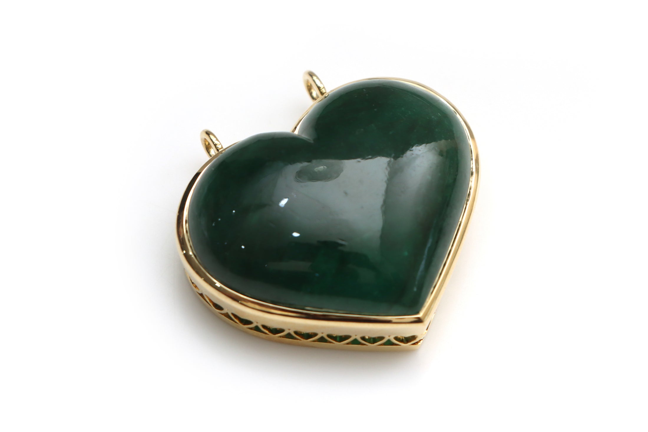 Natural Emerald Heart Cab 14K gold pendant front view - NFJSD-1265
