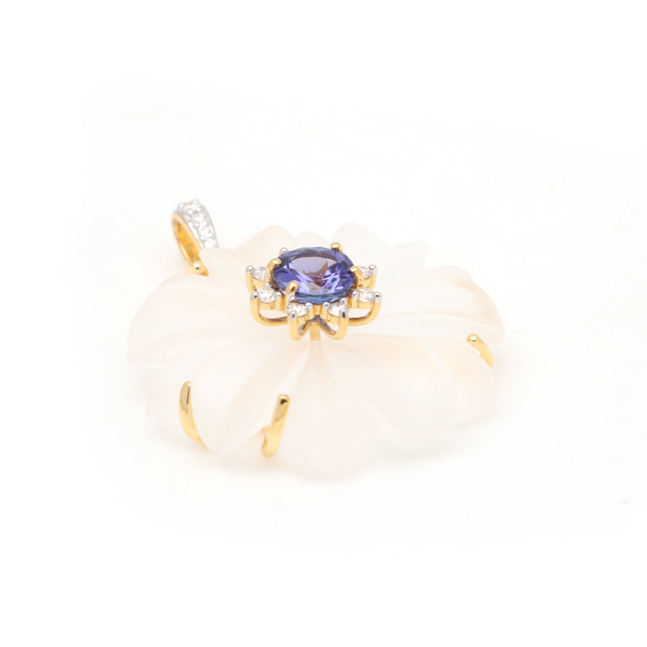 Natural Crystal Carving and Tanzanite 18K gold pendant close-up detail - NFJSD-1710