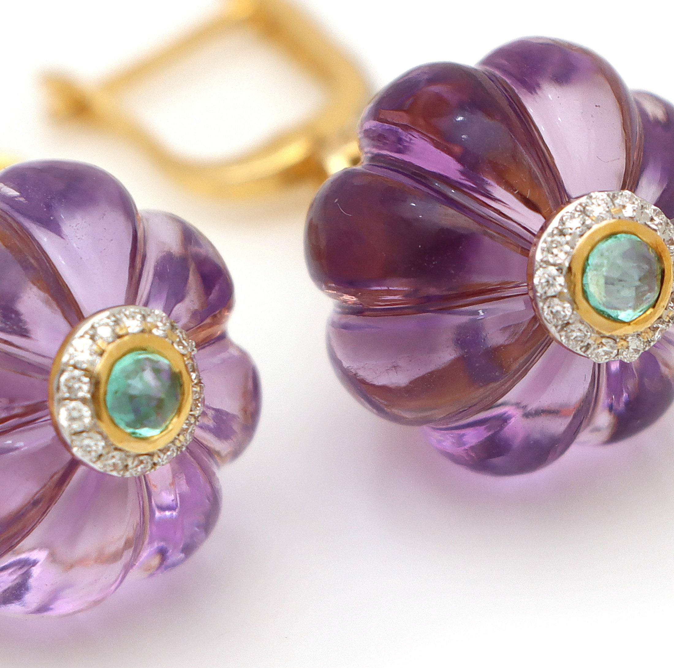 Natural Amethyst and Emerald 18K gold earrings close-up detail - NFJSD-1601